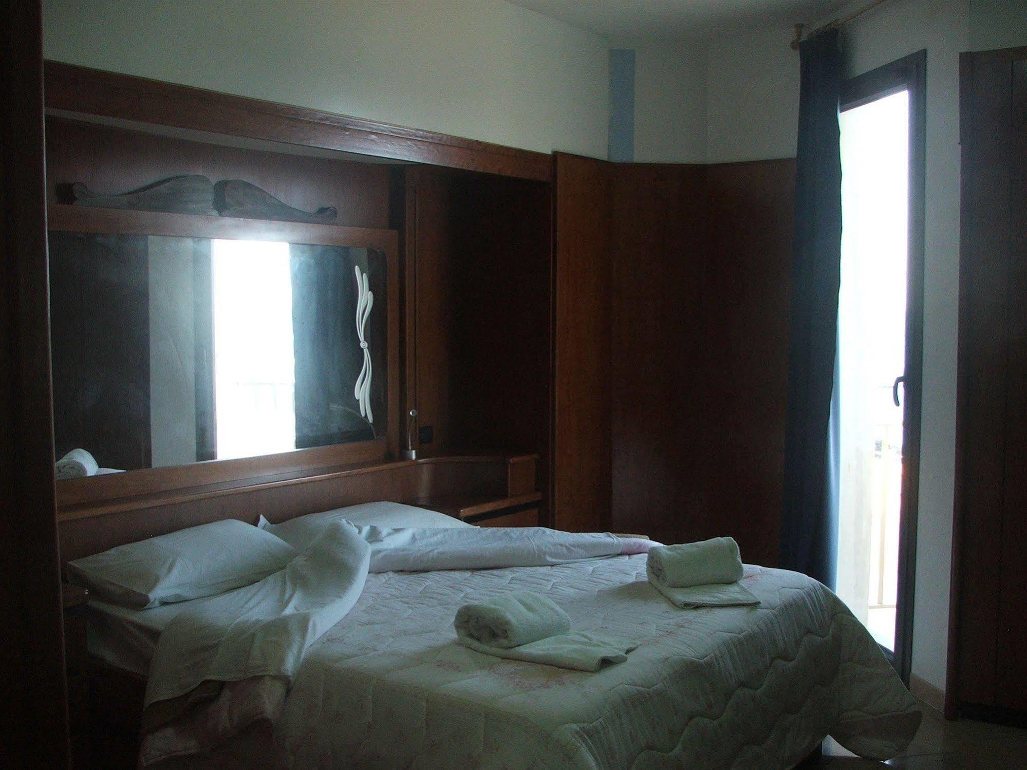 Hotel Vittorio Portopalo Di Capo Passero Esterno foto